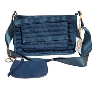 NWT Tommy Bahama Mini Mighty Quilted Crossbody Bag Seatbelt Adjustable Strap